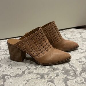 Women's Tan Woven Mules